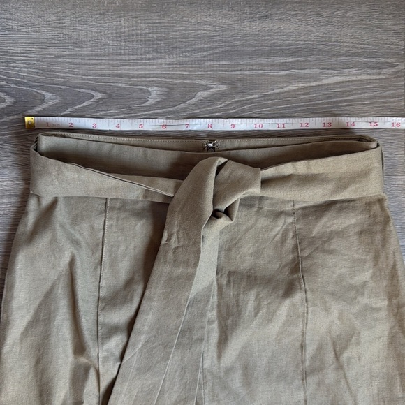 Majorelle Ameera linen blend Pant in taupe green - Picture 6 of 13
